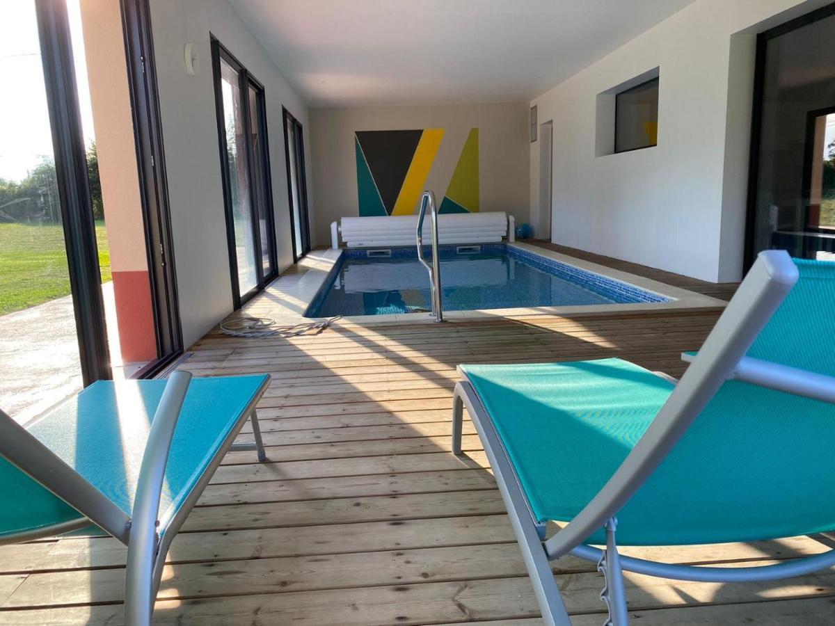 Piscine intérieure privée chauffée toute l'année à 29 Quiévrecourt Exterior foto